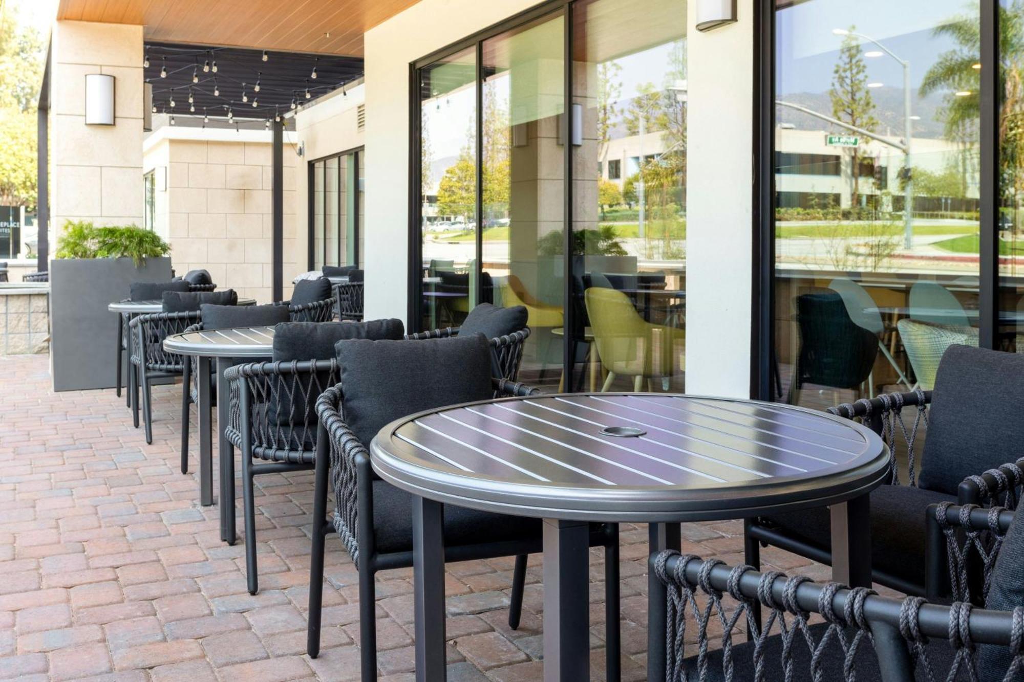 Towneplace Suites By Marriott Monrovia Exterior photo